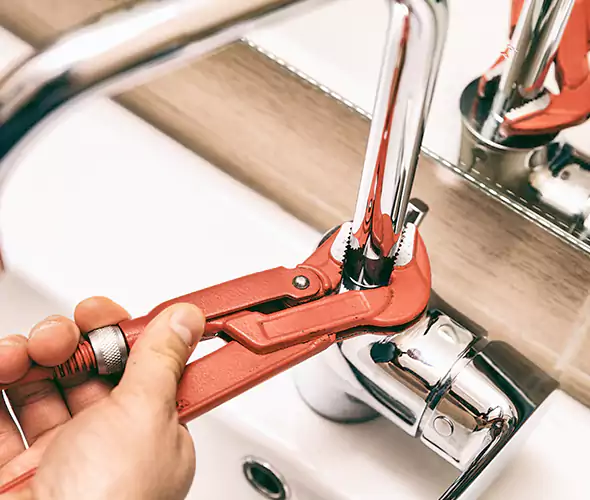 Expert Leak Repair Plumber in Helena, AL