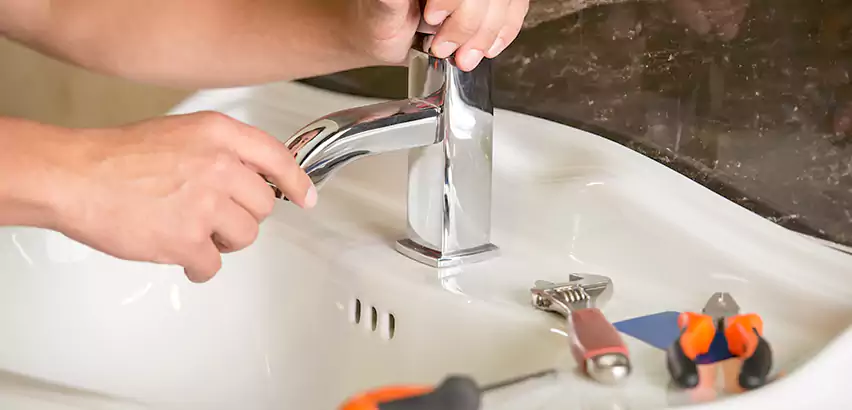Bathtub Faucet Replacement in Helena